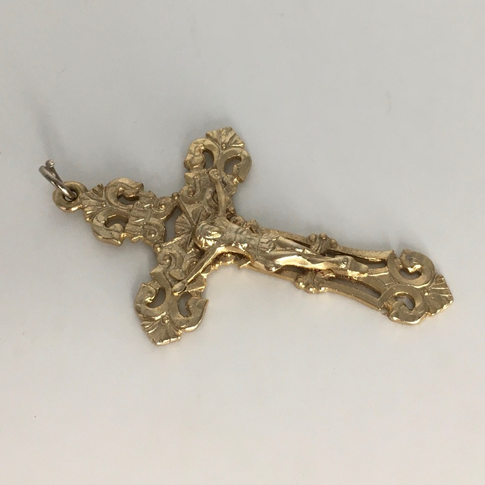 Vintage Crucifix Cross Pendant Gold Tone Christian Catholic Religious - Picture 2 of 6